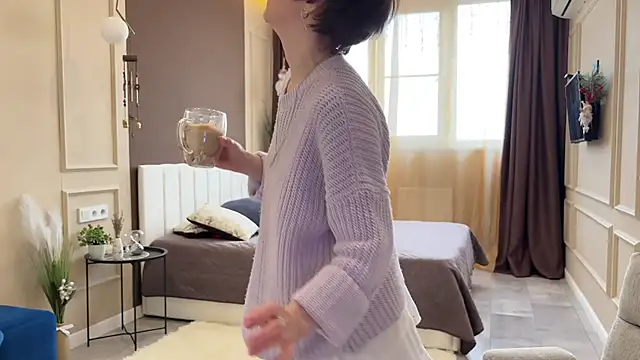 daniellia  online show from 02-22-26, 09:19