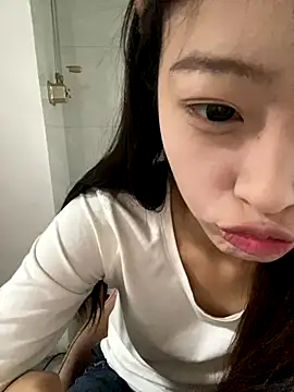 MengMeng0515 online show from 11-15-25, 08:55