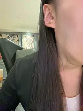 MengMeng0515 online show from 04-12-26, 01:38