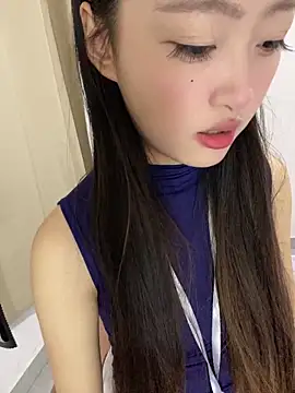 MengMeng0515 online show from 06-05-26, 01:39