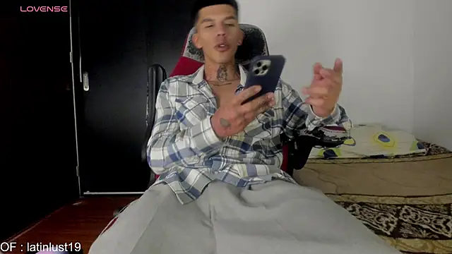 Savajelust online show from 03-26-26, 02:28