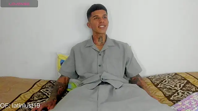 Savajelust online show from 04-11-26, 05:17