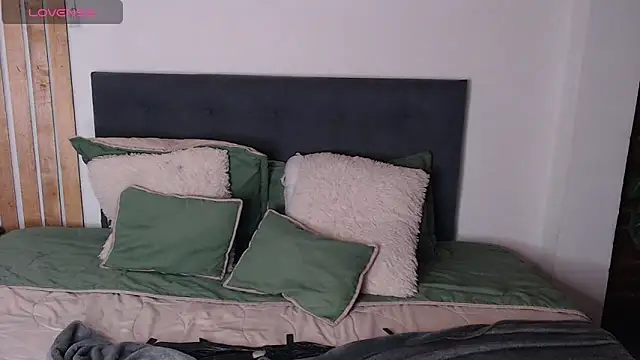 brandi bae1 online show from 05-12-26, 02:47