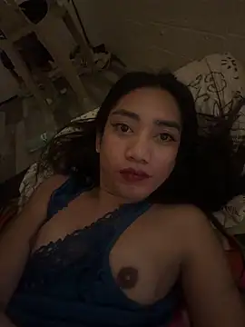 Side Chick online show from 04-07-26, 08:53