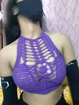 Snapshot of Cute-Janvi-5 chatting on 07-12-26, 05:53 Cute-Janvi-5 online show from 07-12-26, 05:53
