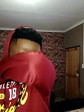 Snapshot of lucasmathibela chatting on 11-09-25, 10:13 lucasmathibela online show from 11-09-25, 10:13