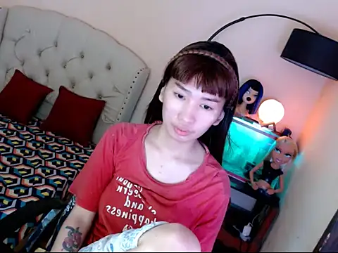 ShantalFoxxy  online show from 10-31-25, 12:44