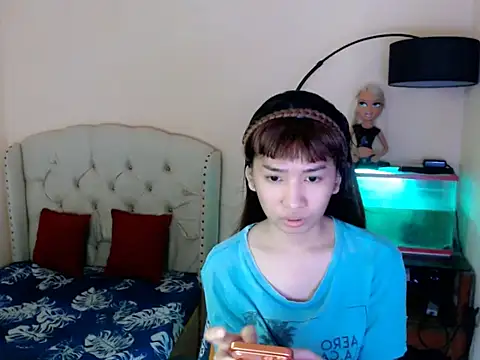 ShantalFoxxy  online show from 03-07-26, 05:59