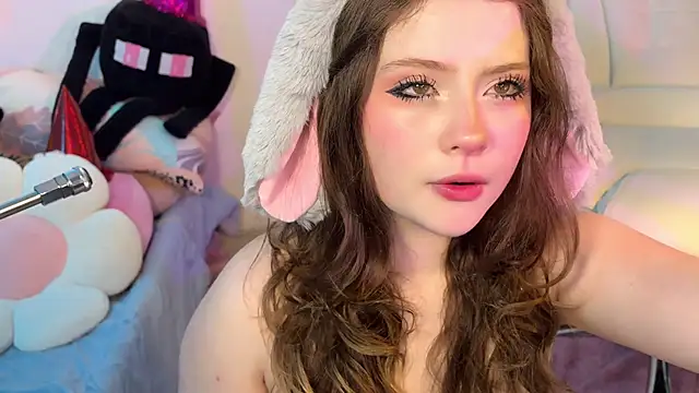 Lil bela online show from 04-01-26, 12:28