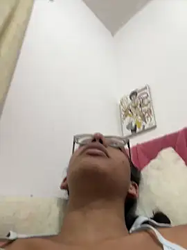 lilycurly online show from 03-11-26, 01:55