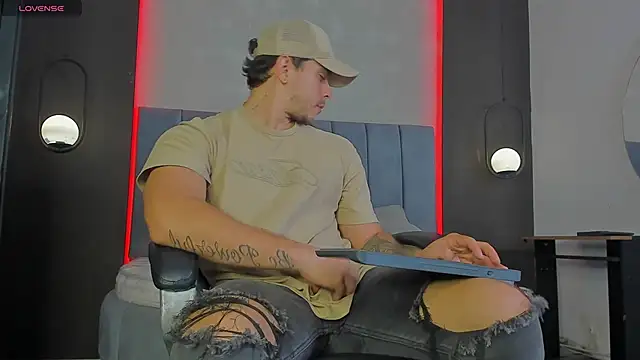 Liam walk  online show from 03-08-26, 02:10