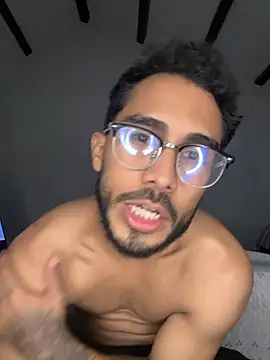 TU-MORENOO online show from 11-29-25, 06:05