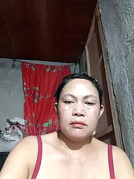 Everleigh mom online show from 09-15-25, 10:15