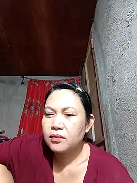 Everleigh mom online show from 10-06-25, 10:34