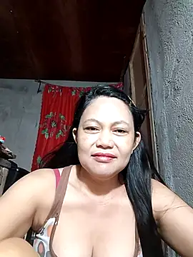 Everleigh mom online show from 11-20-25, 07:35