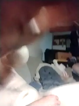 Snapshot of shortridgeryan3 chatting on 04-13-26, 01:44 shortridgeryan3 online show from 04-13-26, 01:44