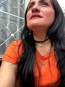 kataleya 29 online show from 12-19-25, 08:27