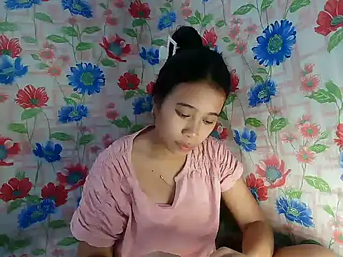 Snapshot of Pinay_Skinny18 chatting on 09-10-25, 01:38 Pinay Skinny18 online show from 09-10-25, 01:38