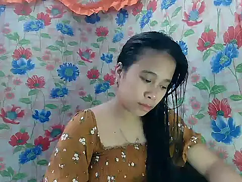 Snapshot of Pinay_Skinny18 chatting on 10-19-25, 02:12 Pinay Skinny18 online show from 10-19-25, 02:12