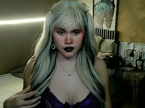 Snapshot of YllanaAltheaXxX chatting on 05-10-26, 07:41 YllanaAltheaXxX online show from 05-10-26, 07:41