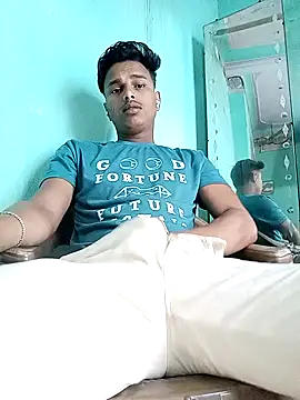 Snapshot of Asish_007 chatting on 09-15-25, 03:17 Asish 007 online show from 09-15-25, 03:17