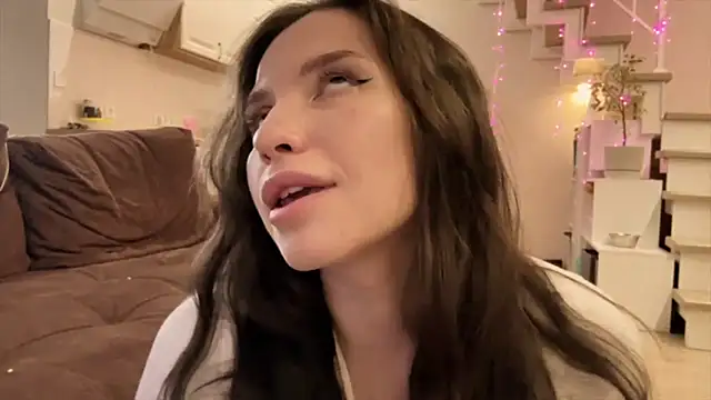 Snapshot of Voytinyme chatting on 02-19-26, 10:44 Voytinyme online show from 02-19-26, 10:44