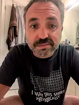 Snapshot of cloudymatt chatting on 09-22-25, 09:39 cloudymatt online show from 09-22-25, 09:39