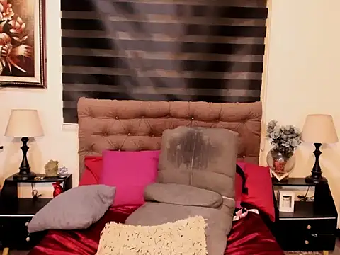 UrnextDoorTS online show from 03-16-26, 05:44