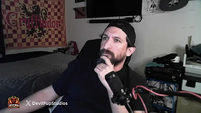 Snapshot of DevilPup75_ chatting on 02-08-26, 04:49 DevilPup75 online show from 02-08-26, 04:49