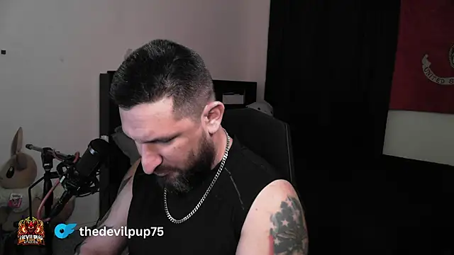 Snapshot of DevilPup75_ chatting on 06-01-26, 06:15 DevilPup75 online show from 06-01-26, 06:15