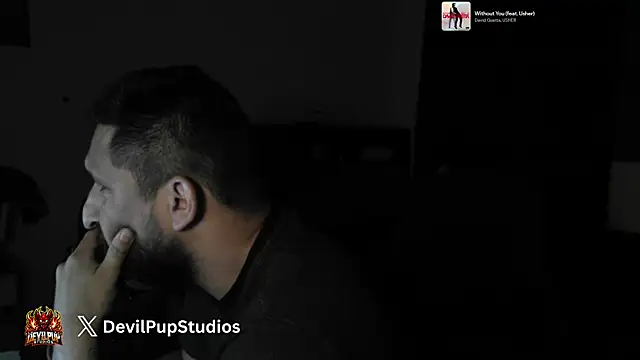 Snapshot of DevilPup75_ chatting on 06-12-26, 04:44 DevilPup75 online show from 06-12-26, 04:44