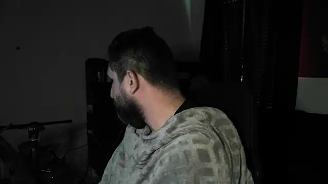 Snapshot of DevilPup75_ chatting on 06-24-26, 06:18 DevilPup75 online show from 06-24-26, 06:18