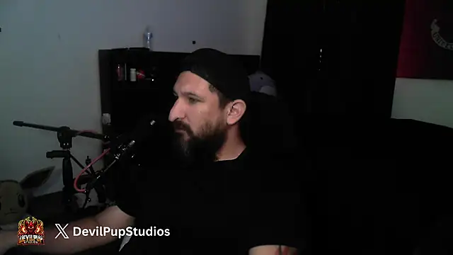 Snapshot of DevilPup75_ chatting on 06-27-26, 05:18 DevilPup75 online show from 06-27-26, 05:18