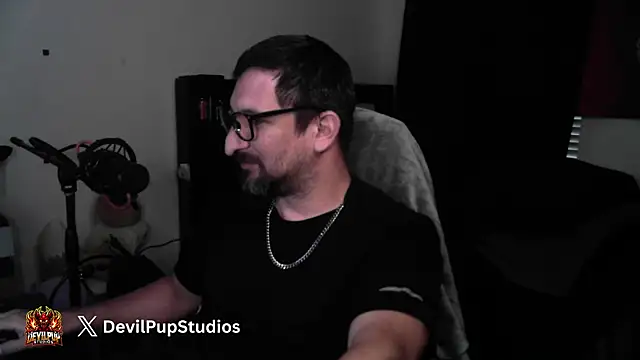 Snapshot of DevilPup75_ chatting on 07-09-26, 11:53 DevilPup75 online show from 07-09-26, 11:53