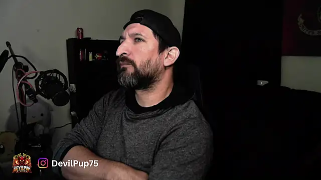 Snapshot of DevilPup75_ chatting on 07-25-26, 06:00 DevilPup75 online show from 07-25-26, 06:00