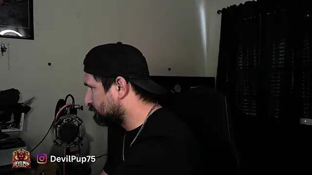 Snapshot of DevilPup75_ chatting on 07-26-26, 03:08 DevilPup75 online show from 07-26-26, 03:08