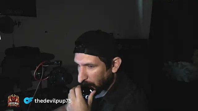Snapshot of DevilPup75_ chatting on 08-08-26, 05:37 DevilPup75 online show from 08-08-26, 05:37