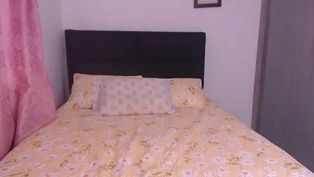 Tiiana online show from 02-13-26, 05:20