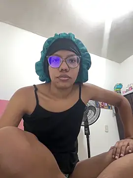 Valen1800 online show from 03-29-26, 03:39