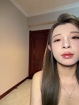 tuanzi125216 online show from 11-09-25, 01:37