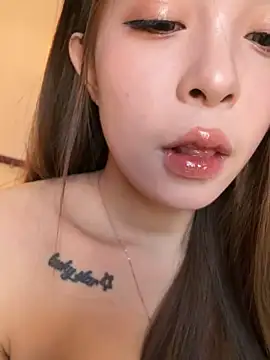 tuanzi125216 online show from 01-08-26, 04:15