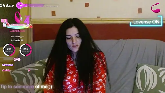 Snapshot of Goldgirl89 chatting on 10-23-25, 11:35 Goldgirl89 online show from 10-23-25, 11:35