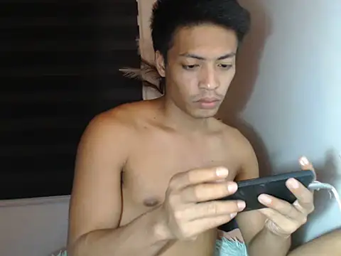 Asian gregor online show from 09-19-25, 07:03