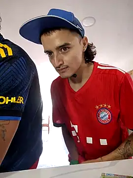 skinny23cm online show from 09-10-25, 03:34