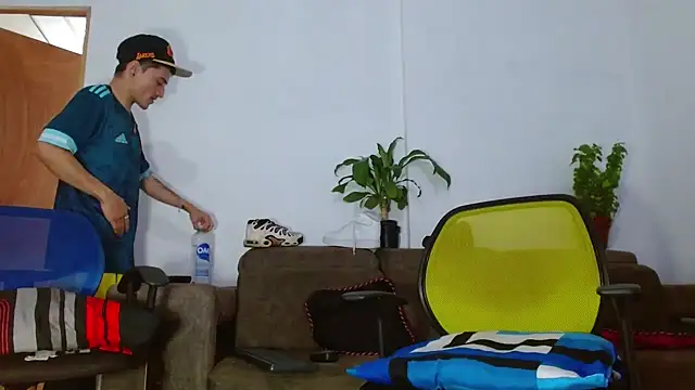 skinny23cm online show from 02-04-26, 09:20