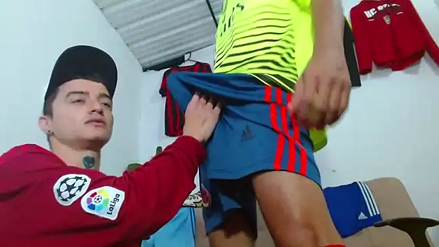 skinny23cm online show from 02-10-26, 02:10