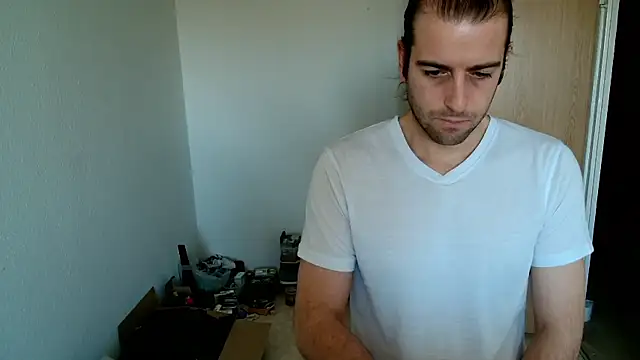 Snapshot of hei_69 chatting on 01-11-26, 09:58 hei 69 online show from 01-11-26, 09:58