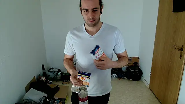 Snapshot of hei_69 chatting on 01-15-26, 10:09 hei 69 online show from 01-15-26, 10:09