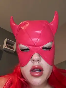 GoddessPrincesss online show from 10-31-25, 07:37