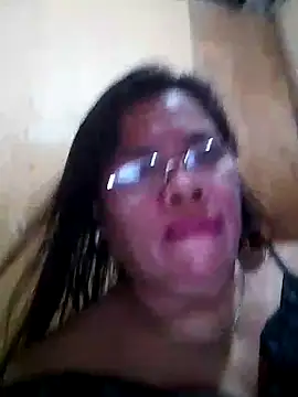 Snapshot of Huge_mama69 chatting on 09-14-25, 03:00 Huge mama69 online show from 09-14-25, 03:00